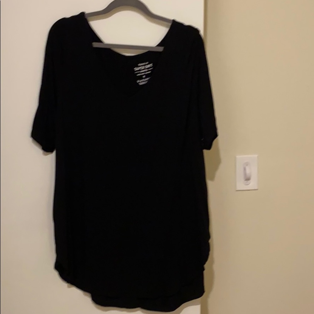 Torrid super soft tee Size 4